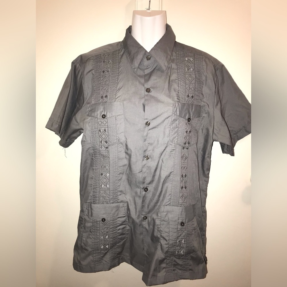 True Rock Men's Cuban Guayabera